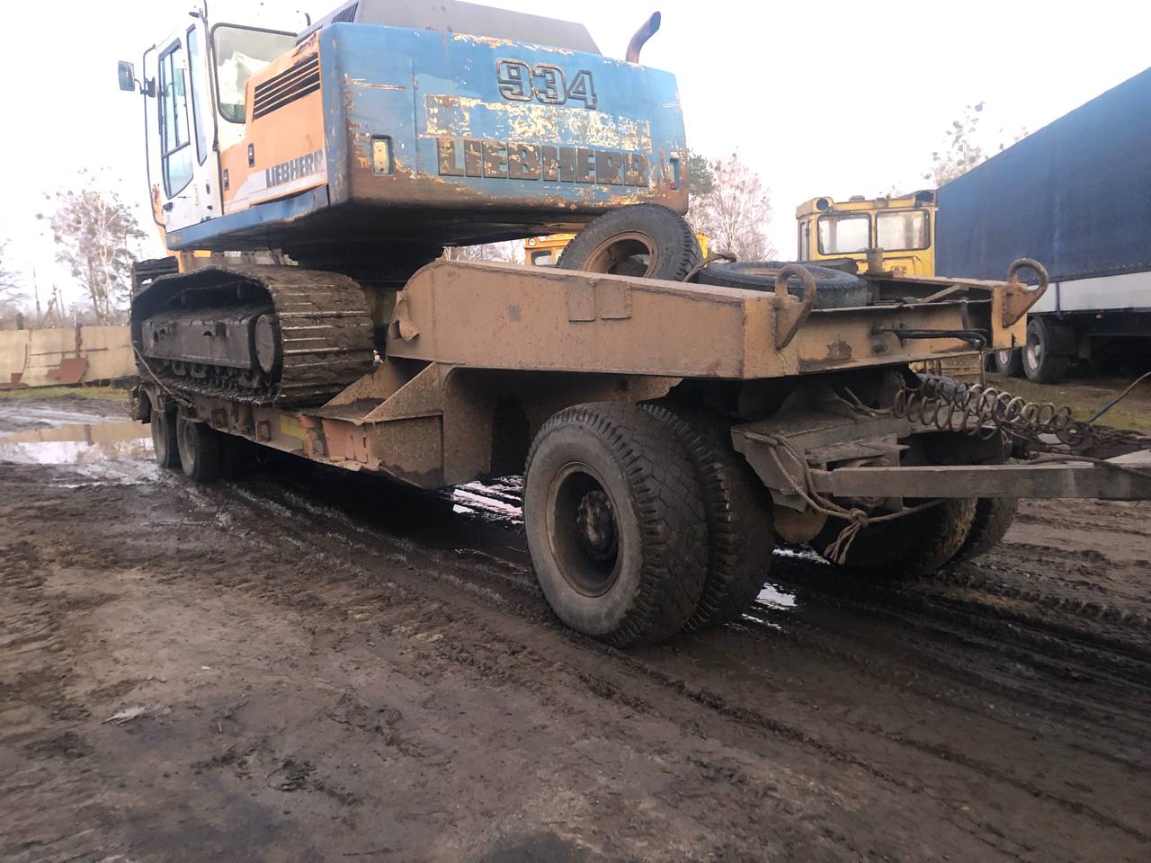 Liebherr R934B
